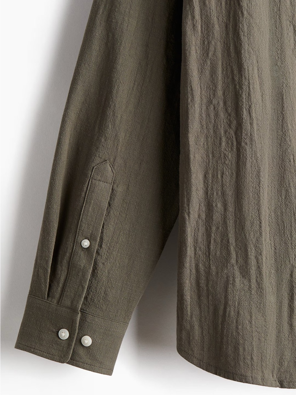 H&M Men’s Regular Fit Textured Shirt - Picture 2 of 12